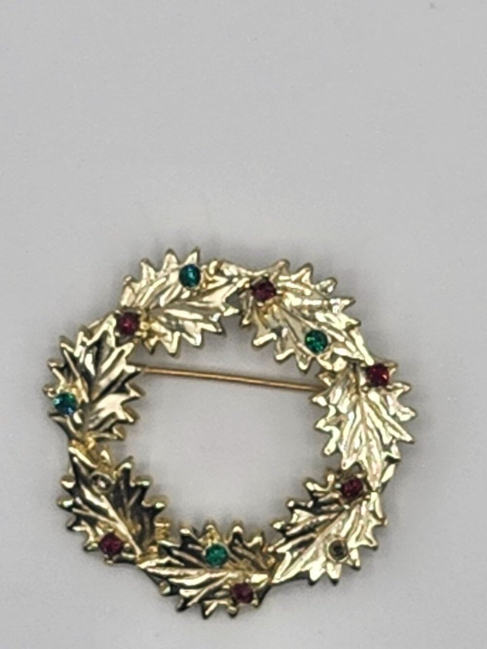 Vintage Dodds Christmas Wreath Brooch Pin